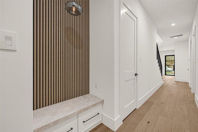 6405 Rodrigo Street A, Houston, TX 77007