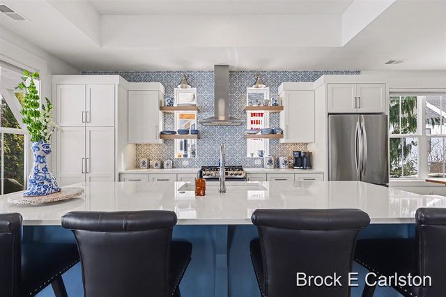 946 Boardwalk Cove Drive, Muskegon, MI 49441