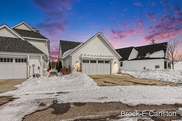 946 Boardwalk Cove Drive, Muskegon, MI 49441