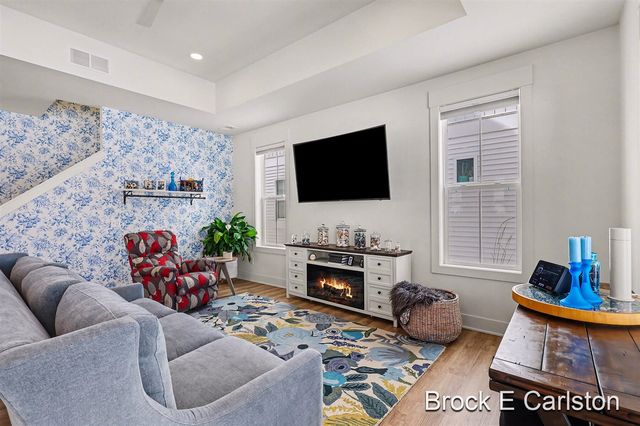 946 Boardwalk Cove Drive, Muskegon, MI 49441