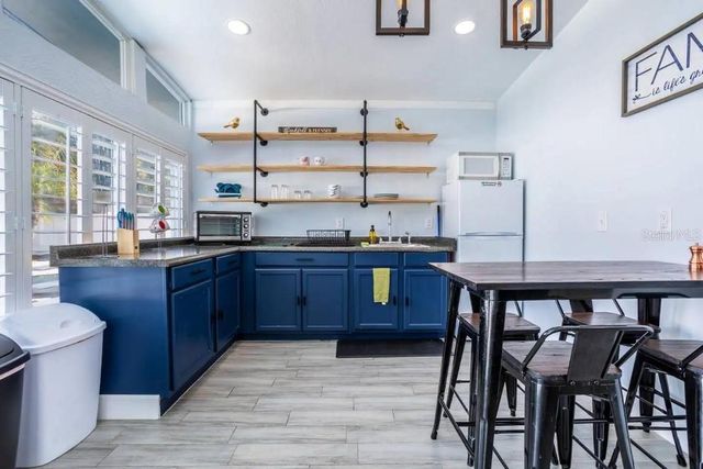 4401 LENMORE STREET, Orlando, FL 32812