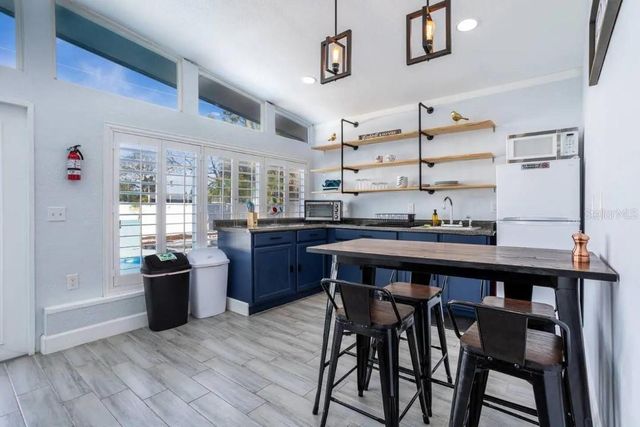 4401 LENMORE STREET, Orlando, FL 32812