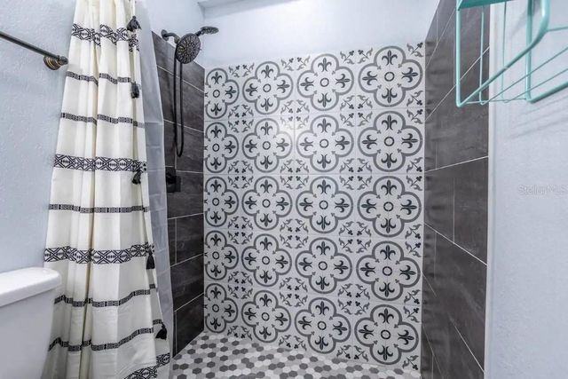 4401 LENMORE STREET, Orlando, FL 32812