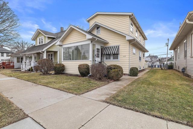 1423 West Lawn AVENUE, Racine, WI 53405