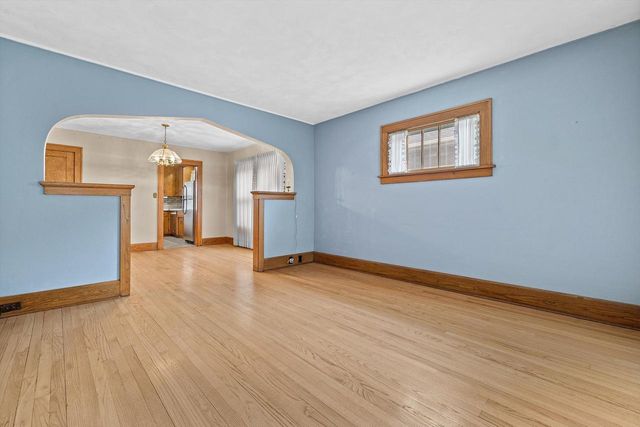 1423 West Lawn AVENUE, Racine, WI 53405