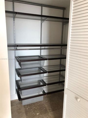 7275 SW 90th Street C313, Miami, FL 33156