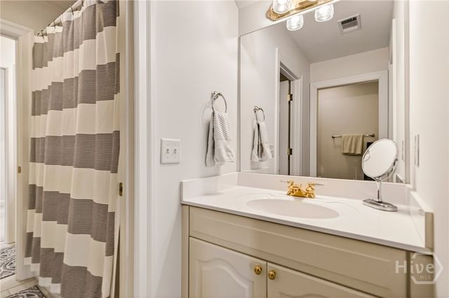 7 Sparnel Road, Savannah, GA 31411