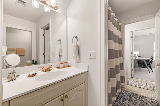 7 Sparnel Road, Savannah, GA 31411