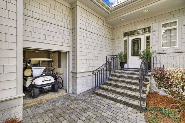 7 Sparnel Road, Savannah, GA 31411