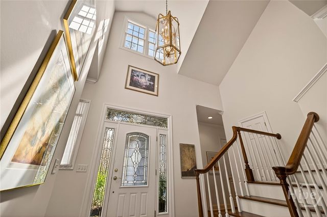 7 Sparnel Road, Savannah, GA 31411