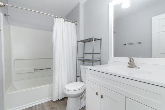 561 Napa Valley Lane, 4, Crestview Hills, KY 41017