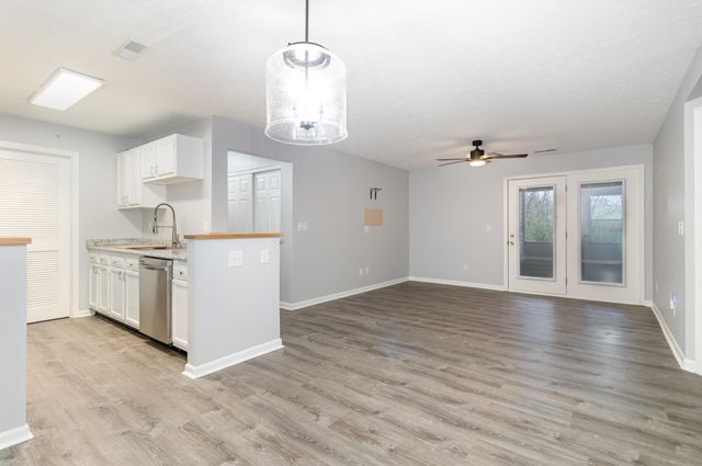 561 Napa Valley Lane, 4, Crestview Hills, KY 41017