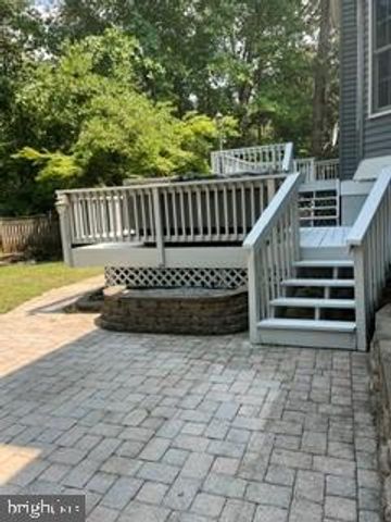 912 HARMONY AVE, Arnold, MD 21012