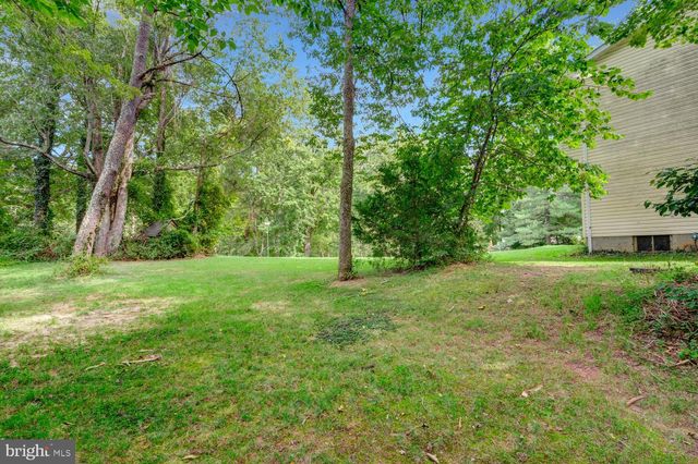 9010 WESTCHESTER DR, Manassas, VA 20112