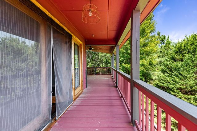 271 Postelle Road, Copperhill, TN 37391