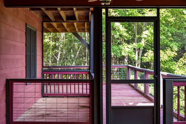 271 Postelle Road, Copperhill, TN 37391