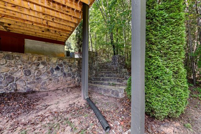 271 Postelle Road, Copperhill, TN 37391