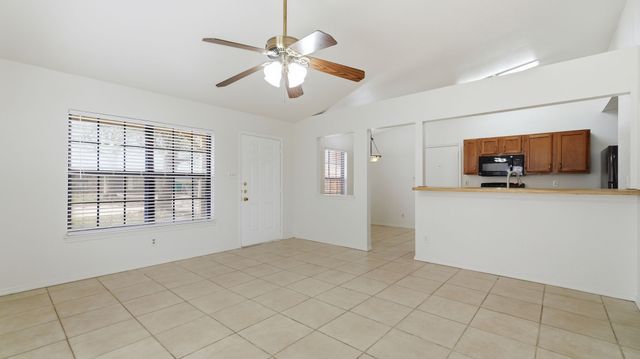 447 Vincent Street, Cedar Hill, TX 75104