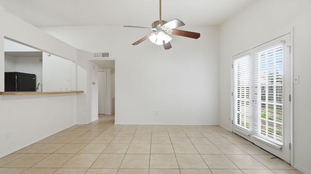 447 Vincent Street, Cedar Hill, TX 75104