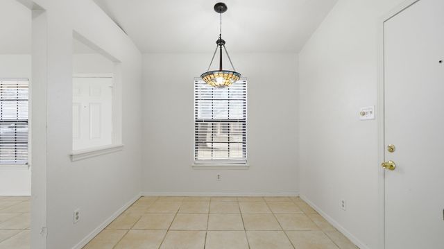 447 Vincent Street, Cedar Hill, TX 75104