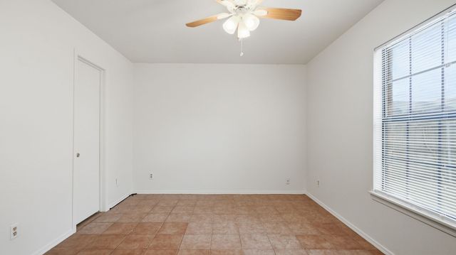 447 Vincent Street, Cedar Hill, TX 75104