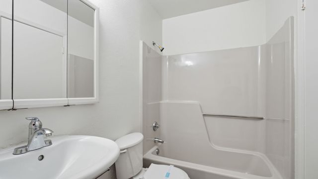 447 Vincent Street, Cedar Hill, TX 75104