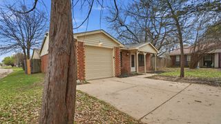 447 Vincent Street, Cedar Hill, TX 75104