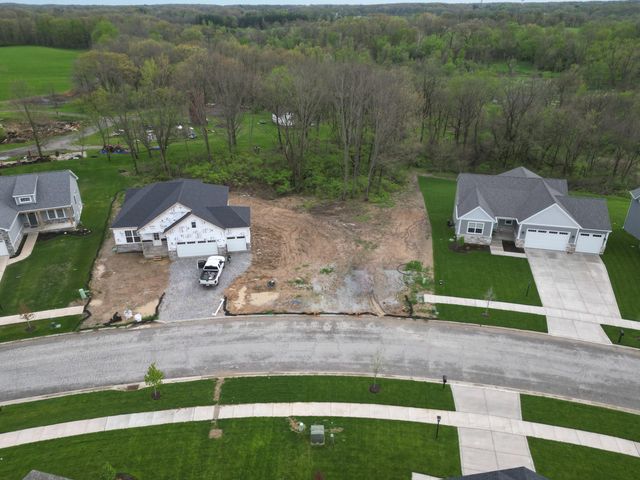 304 Apple Grove Lane, Valparaiso, IN 46385