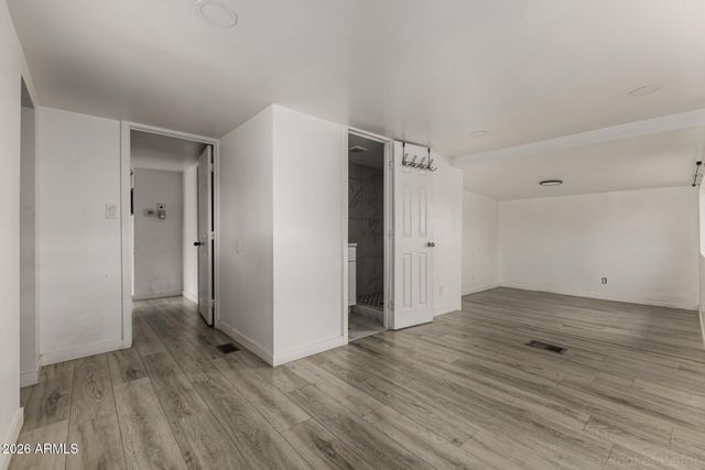 18442 N 1ST Street, Phoenix, AZ 85022