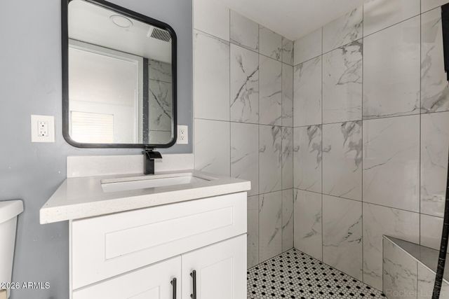 18442 N 1ST Street, Phoenix, AZ 85022