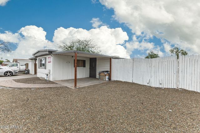 18442 N 1ST Street, Phoenix, AZ 85022