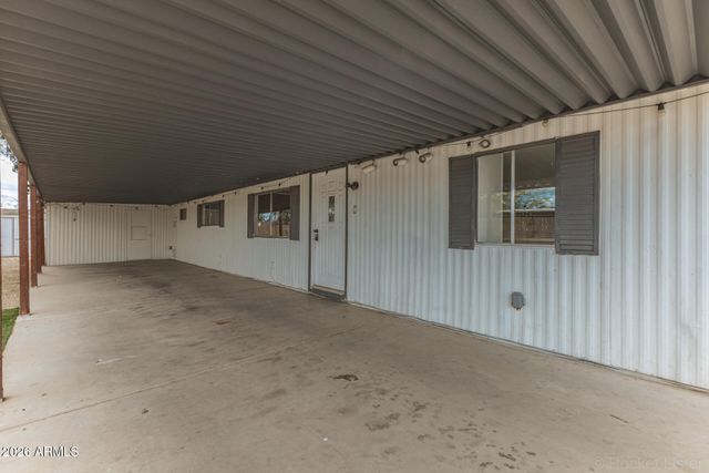 18442 N 1ST Street, Phoenix, AZ 85022