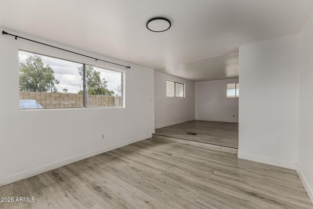 18442 N 1ST Street, Phoenix, AZ 85022