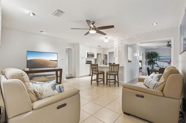 6007 LINNEAL BEACH DRIVE, Apopka, FL 32703