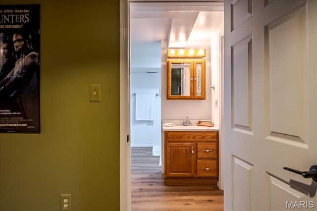 25 Whispering Oaks Drive, Washington, MO 63090