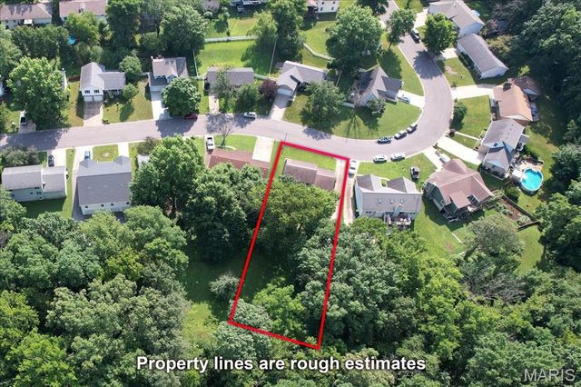 25 Whispering Oaks Drive, Washington, MO 63090