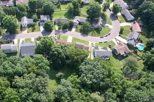 25 Whispering Oaks Drive, Washington, MO 63090