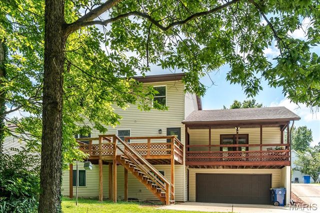 25 Whispering Oaks Drive, Washington, MO 63090