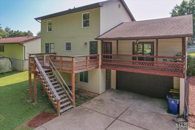 25 Whispering Oaks Drive, Washington, MO 63090