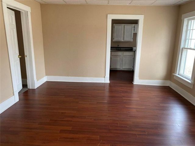 1503 E Valley Street, Joplin, MO 64801