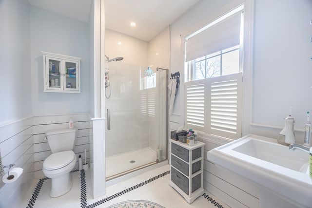 51 William St 2, Fairhaven, MA 02719