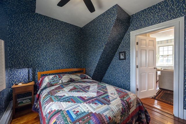 51 William St 2, Fairhaven, MA 02719