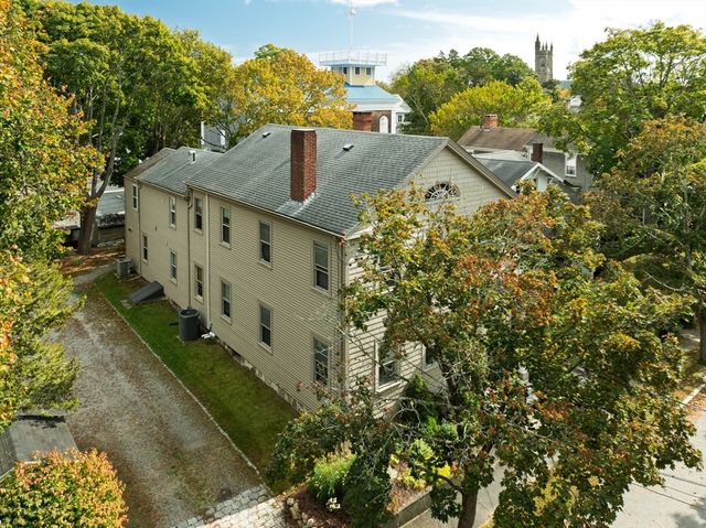 51 William St 2, Fairhaven, MA 02719