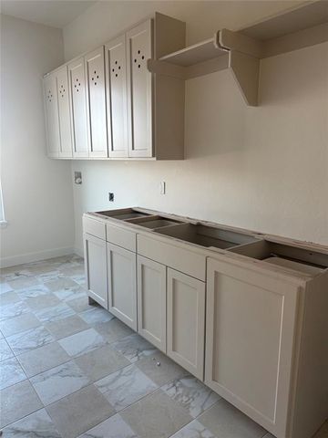 2433 NW 227th Street, Edmond, OK 73025