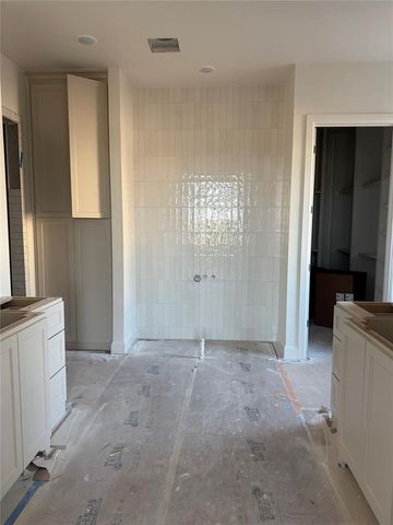 2433 NW 227th Street, Edmond, OK 73025