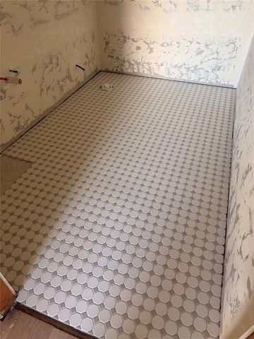 2433 NW 227th Street, Edmond, OK 73025