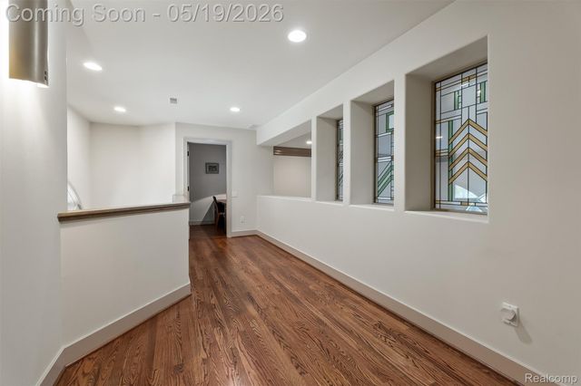 1800 Tiverton Road, Bloomfield Hills, MI 48304