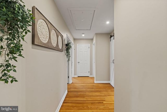 80 E CHESTNUT AVE, Bellmawr, NJ 08031