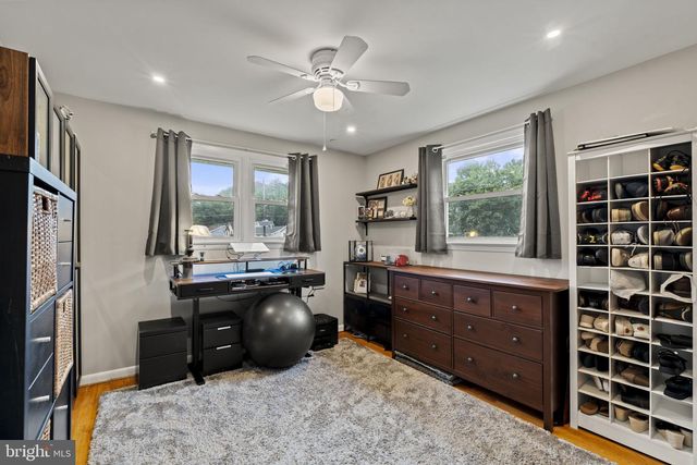 80 E CHESTNUT AVE, Bellmawr, NJ 08031