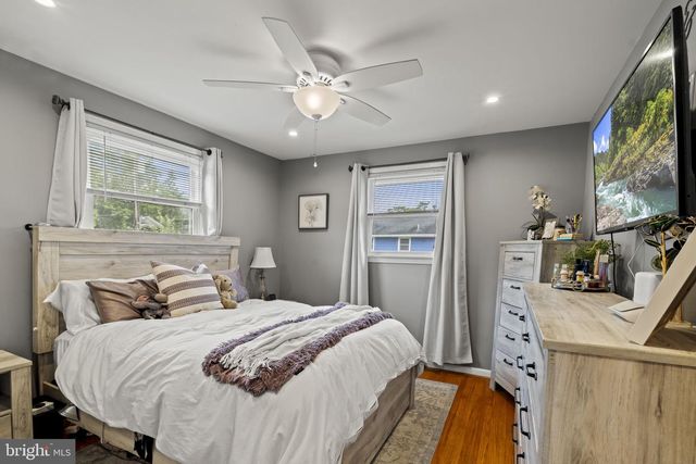80 E CHESTNUT AVE, Bellmawr, NJ 08031